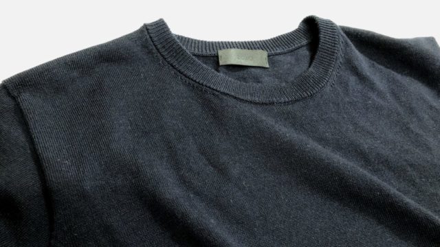ホールガーメントニット平置き